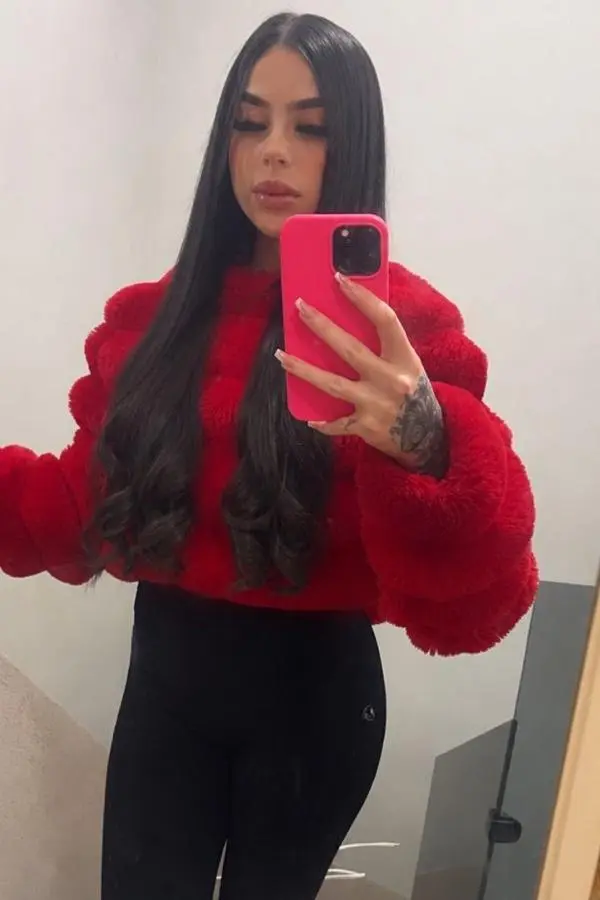 Mia