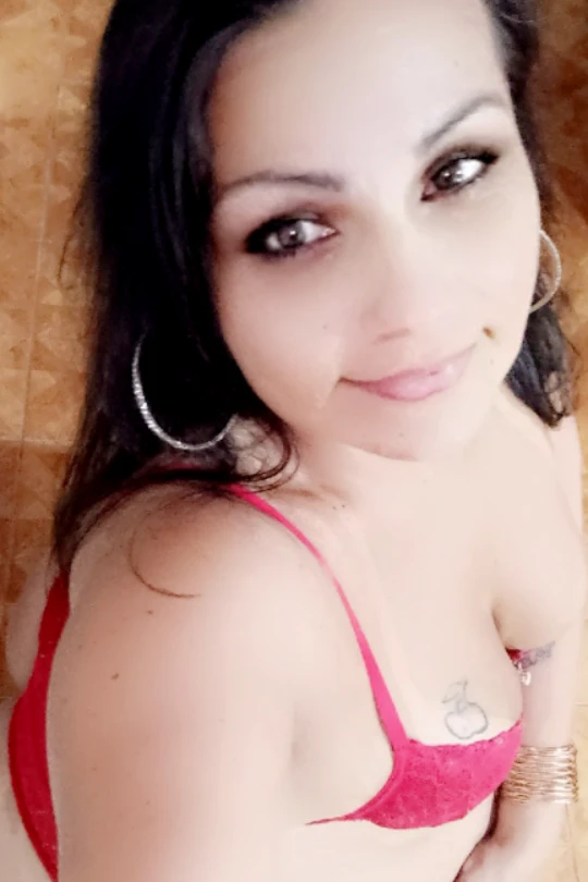 Elaine regina