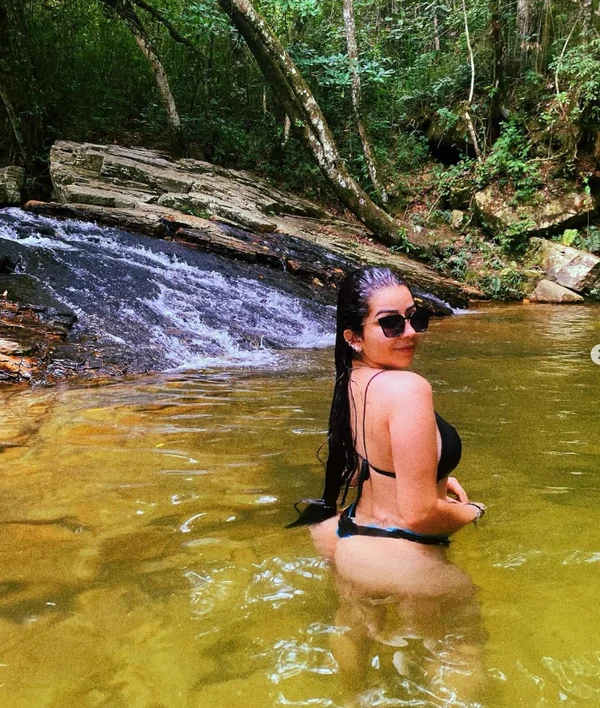 Nicole souza