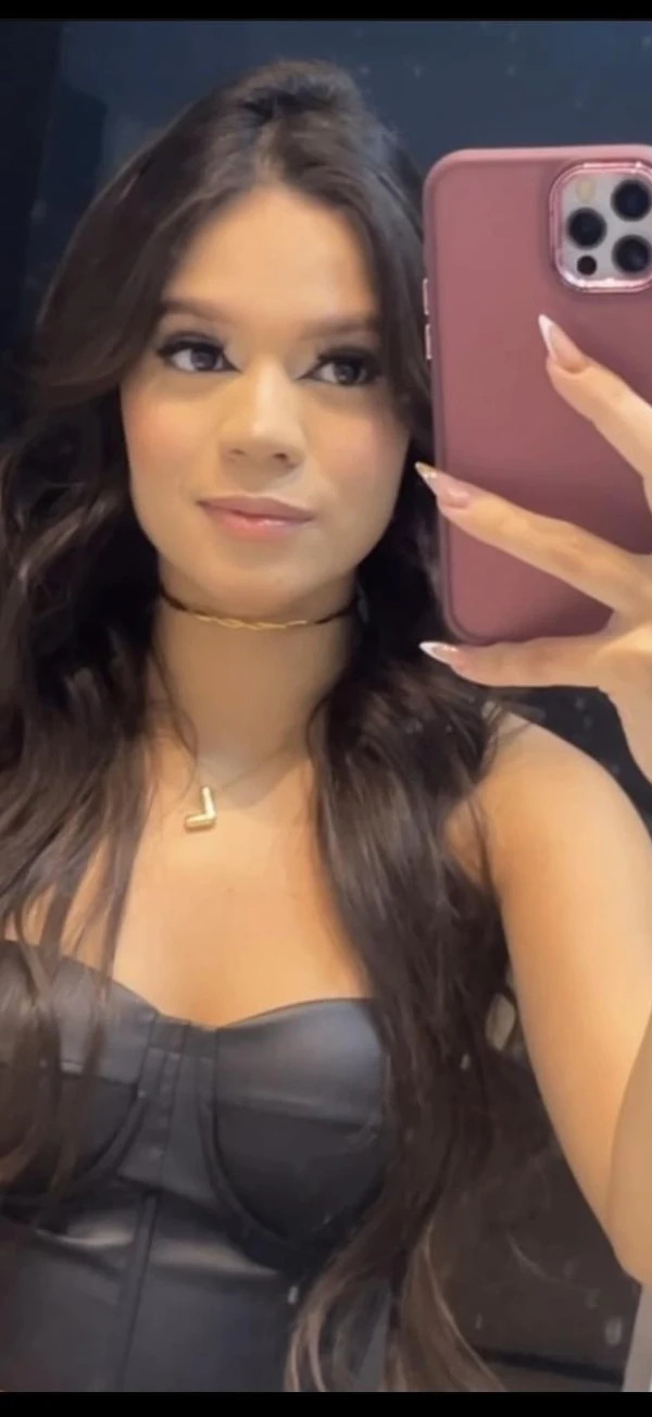 Laura luiza in