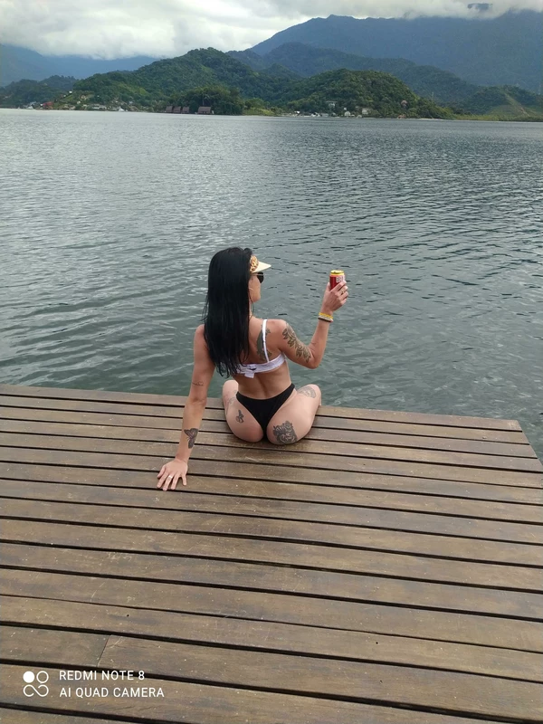 Esther oliveira
