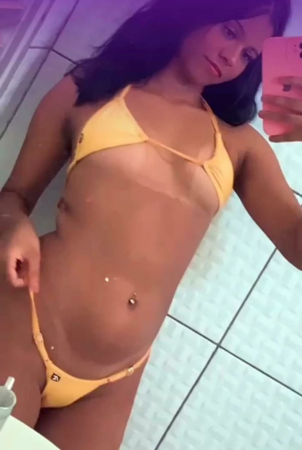 Larissa souza