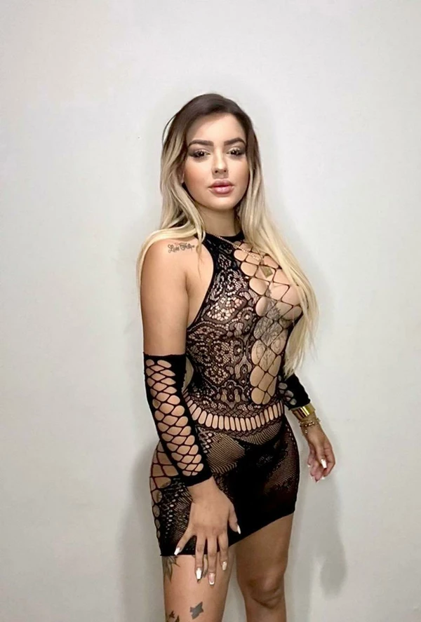 Daiane loira