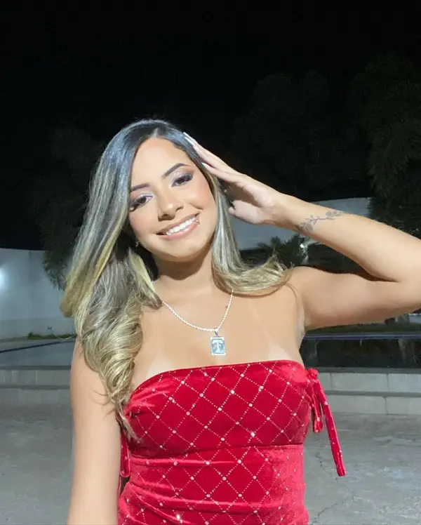 Erika thaís