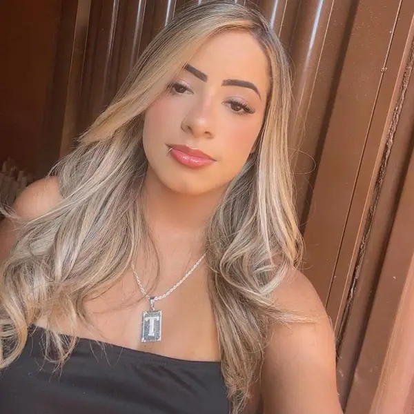 Erika thaís