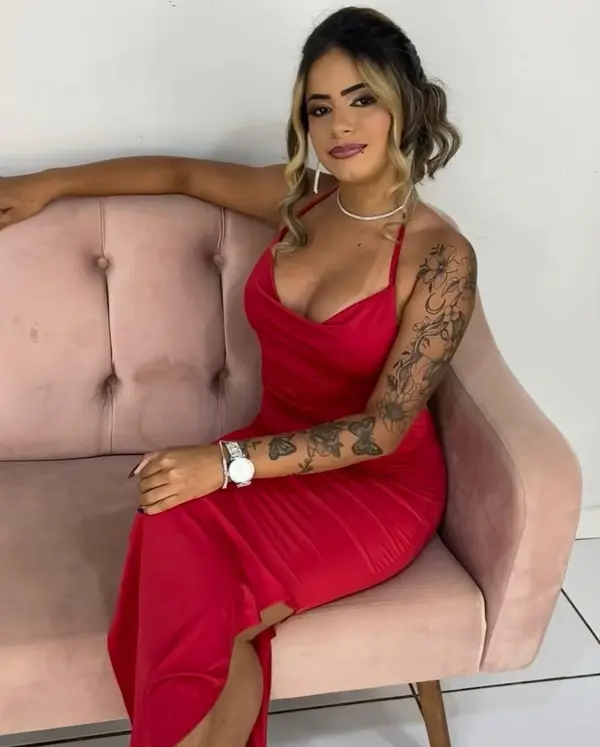 Erika thaís