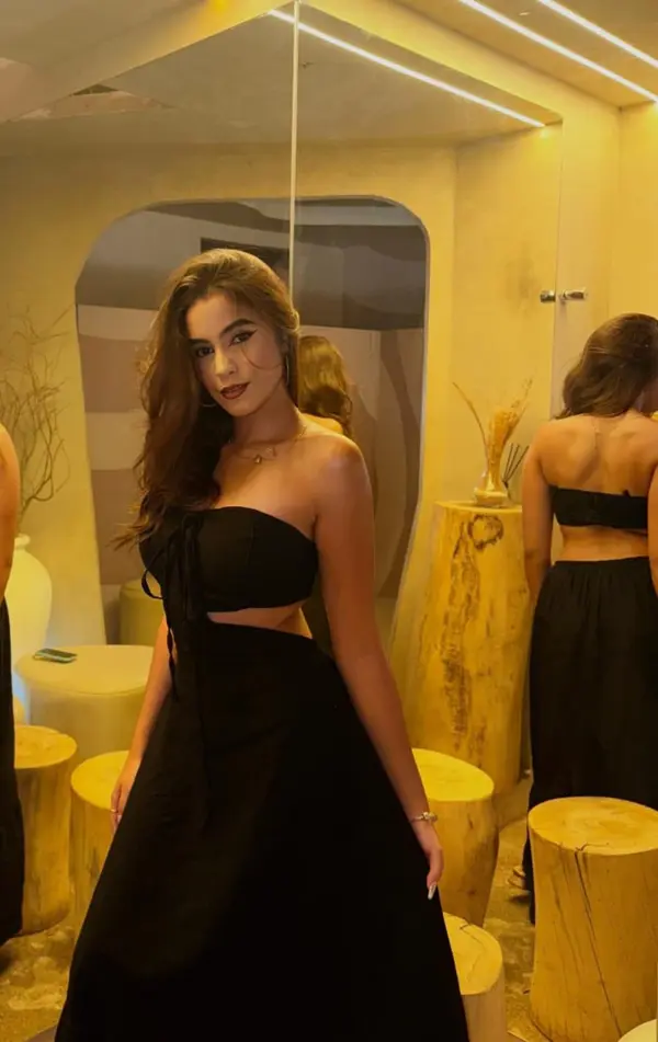 Maria .