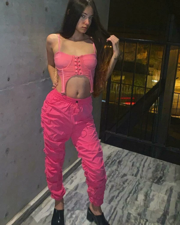 Bruna ninfeta